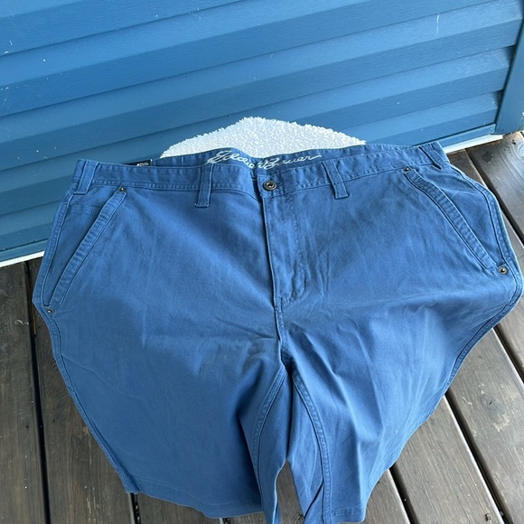 Canvas shorts - Picture 4 of 4